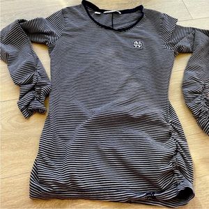 Long sleeve (m) Notre Dame top and two hat